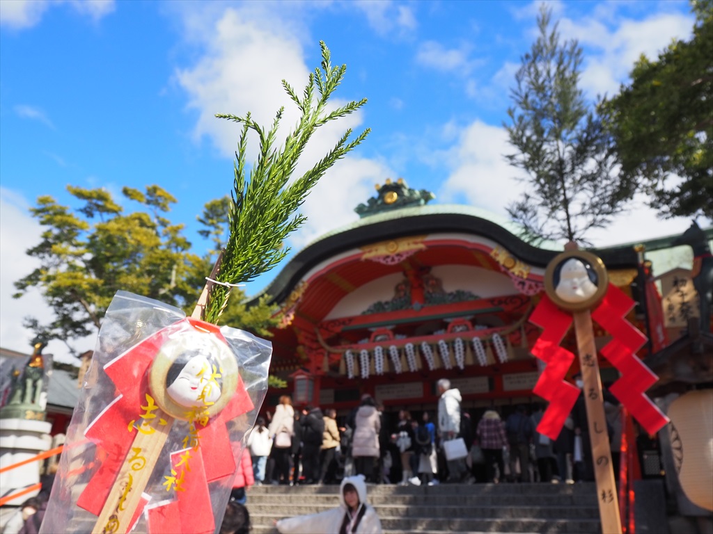 伏見稲荷大社の初午と「しるしの杉」